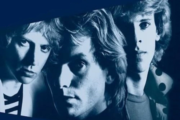 reggatta de blanc