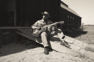 Eric Bibb Press Shot - jan-malmstrom-3282